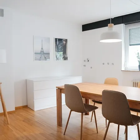 F&e - Gross, Freundlich Hell Appartement Fellbach